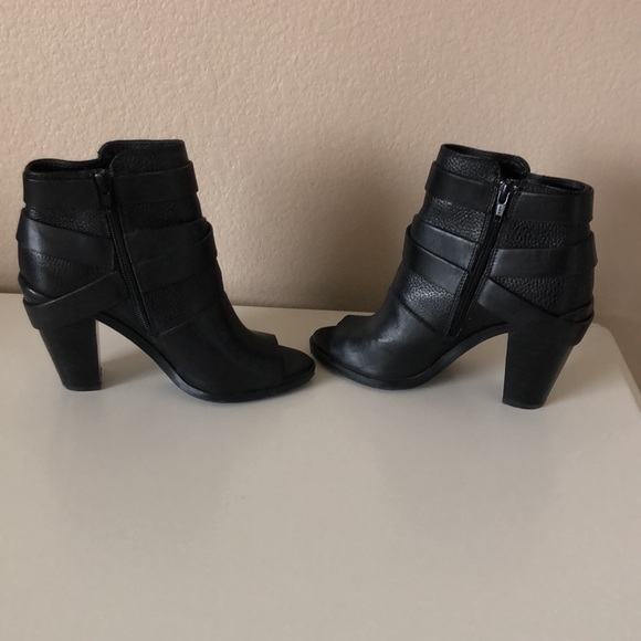 Gianni Bini Booties - Picture 3 of 3